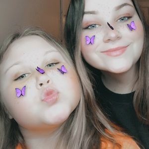 Meet your Posher, Layla